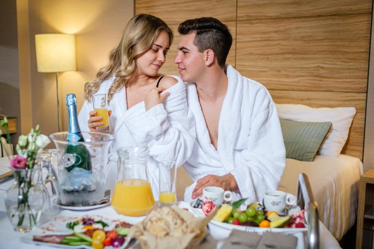 Hotel Pagony Wellness Nyíregyháza 외부 사진
