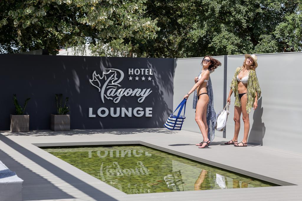 Hotel Pagony Wellness Nyíregyháza 외부 사진