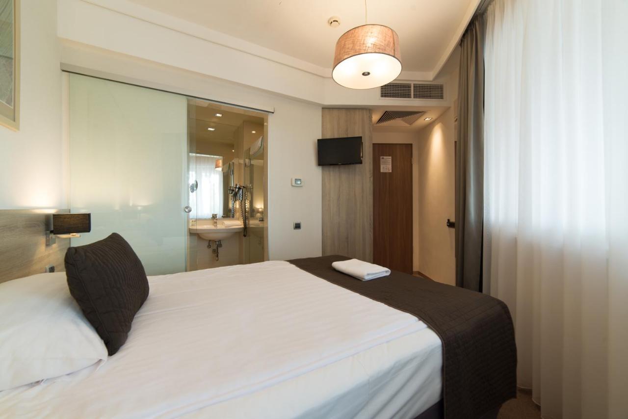 Hotel Pagony Wellness Nyíregyháza 외부 사진