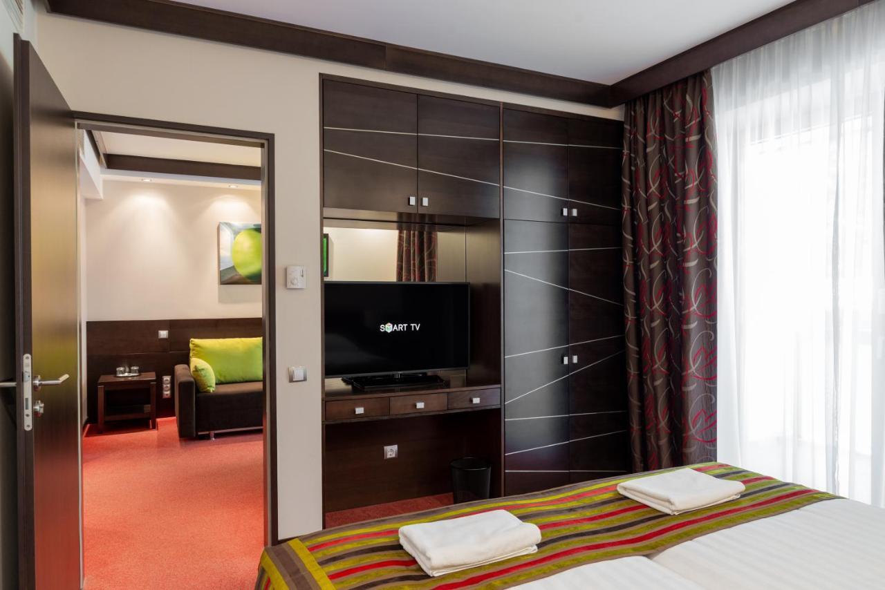 Hotel Pagony Wellness Nyíregyháza 외부 사진