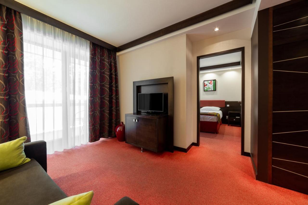 Hotel Pagony Wellness Nyíregyháza 외부 사진
